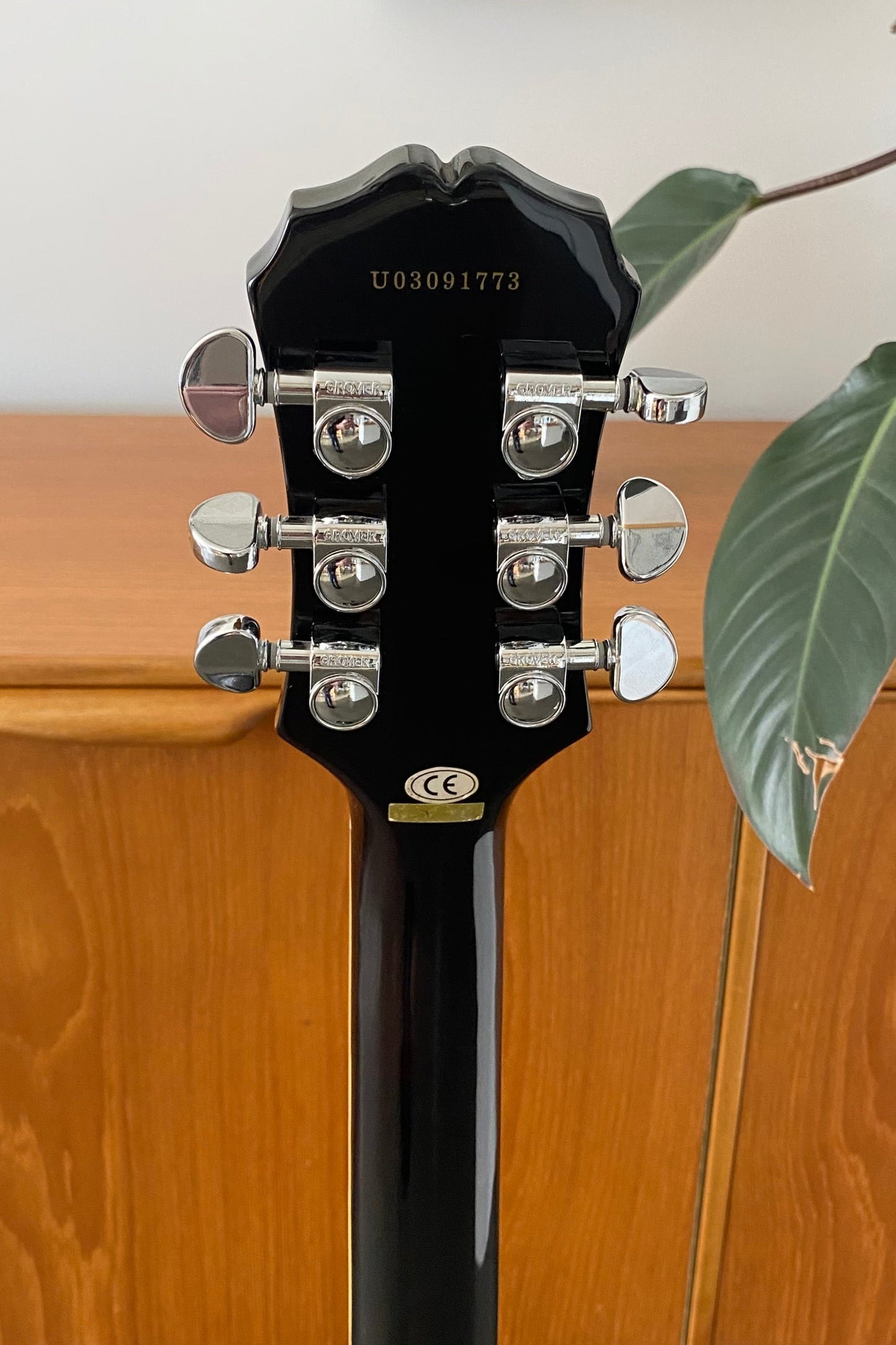Pre-Owned 2003 Epiphone Les Paul Electric Guitar