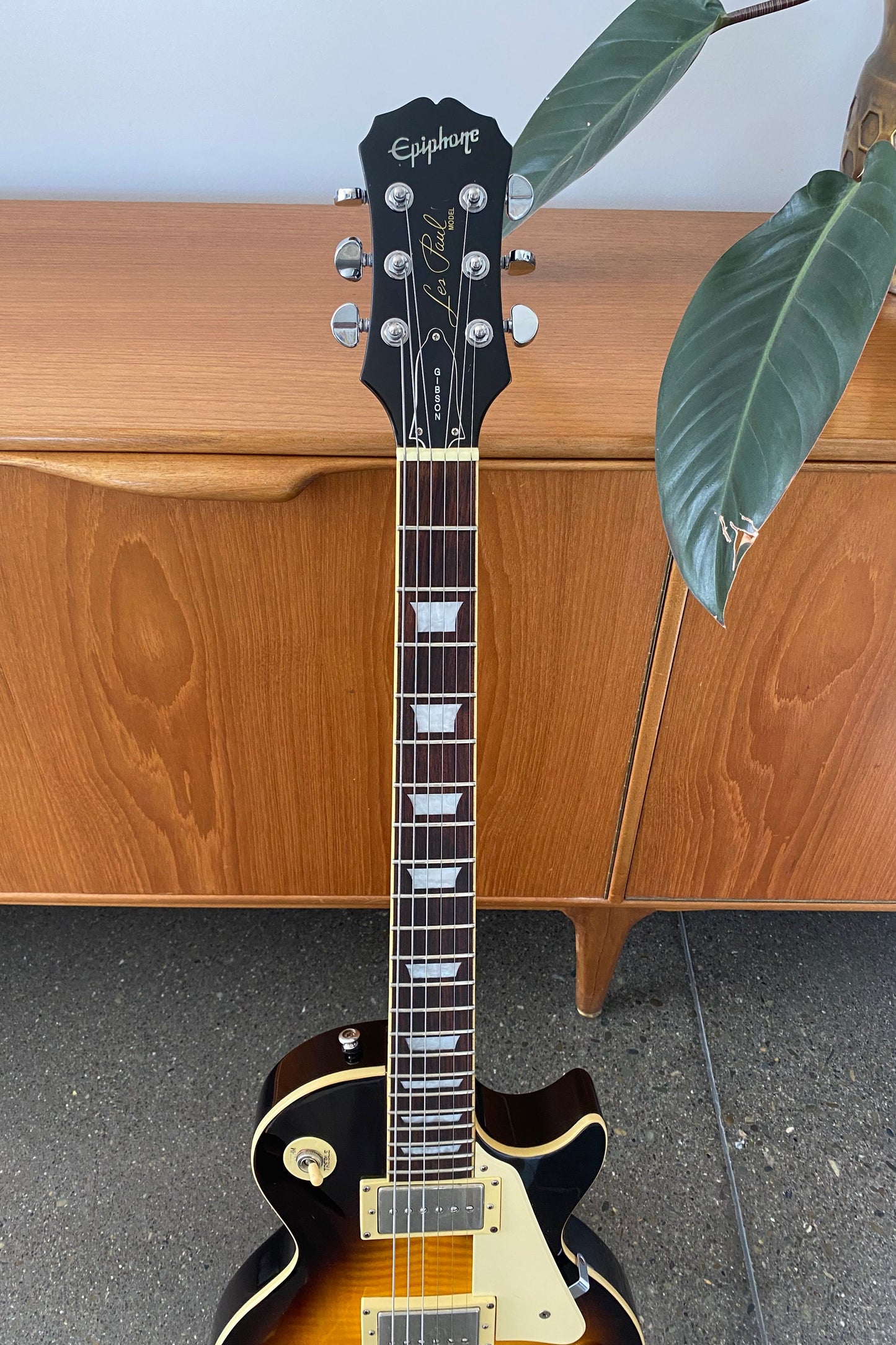 Pre-Owned 2003 Epiphone Les Paul Electric Guitar